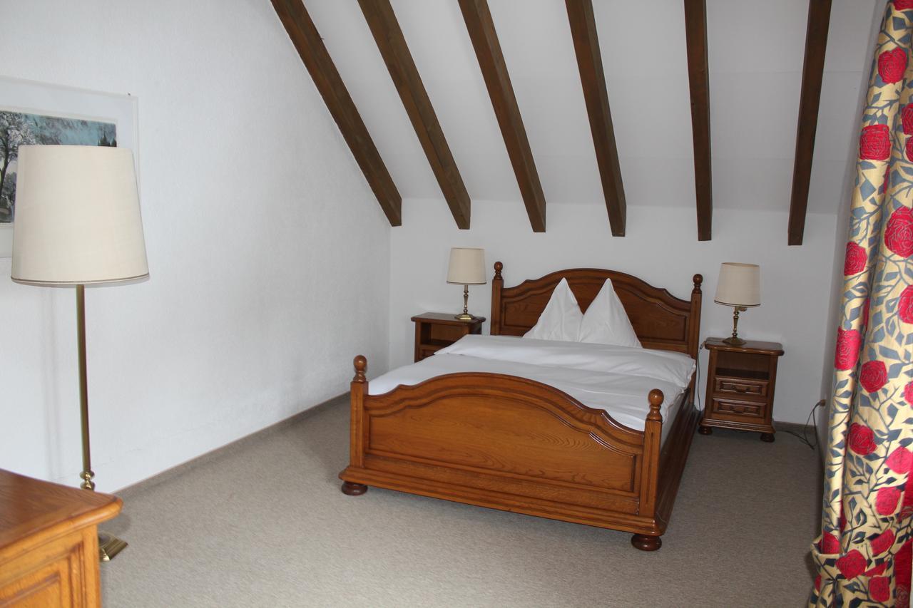 Landgasthof Zu Den Drei Sternen Brunegg Quarto foto